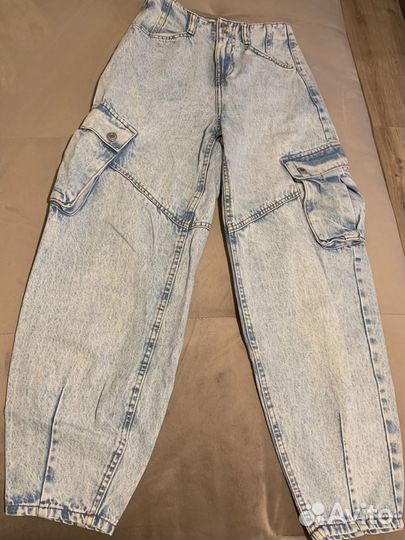 Джинсы