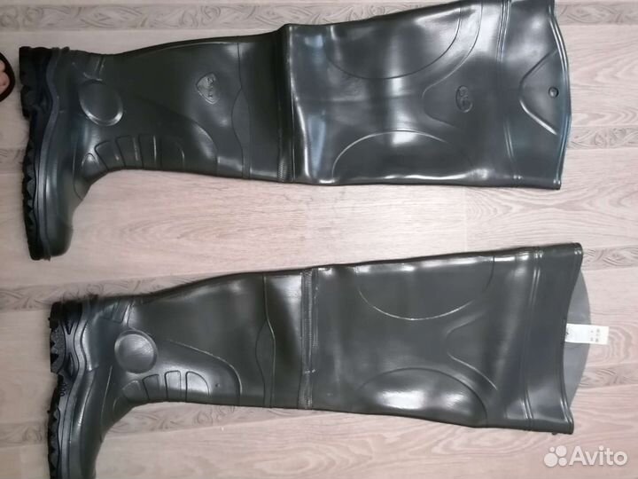 Болотные сапоги рыбацкие