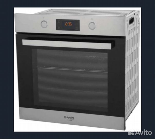 Новый духовой шкаф Hotpoint Ariston FA3 540