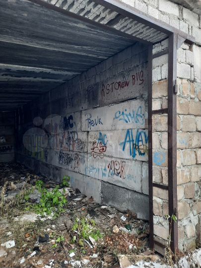 Гараж, > 30 м²