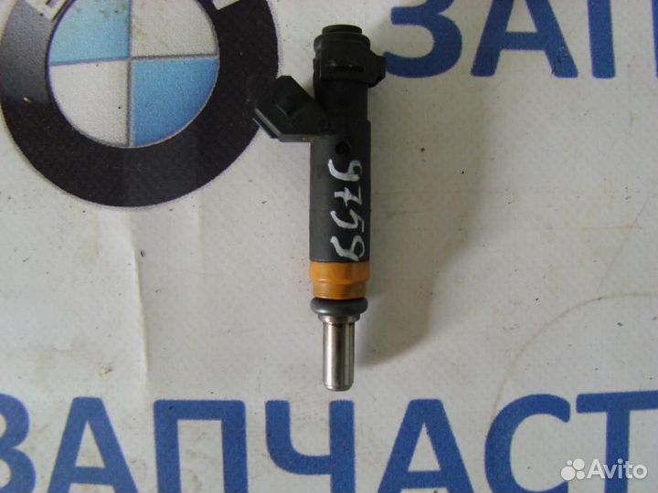 Форсунка топливная bmw e65 2002 3,6 (двс и навесно