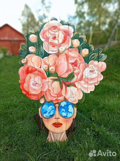 Деревянное панно