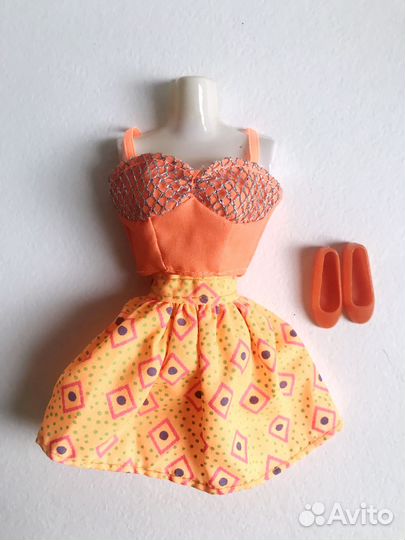 Наряды (на выбор)