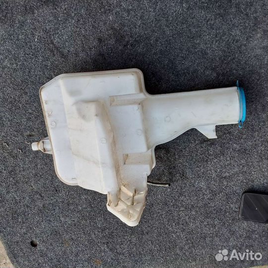 Mercedes sprinter 907 бачок стеклоомывателя 2020г