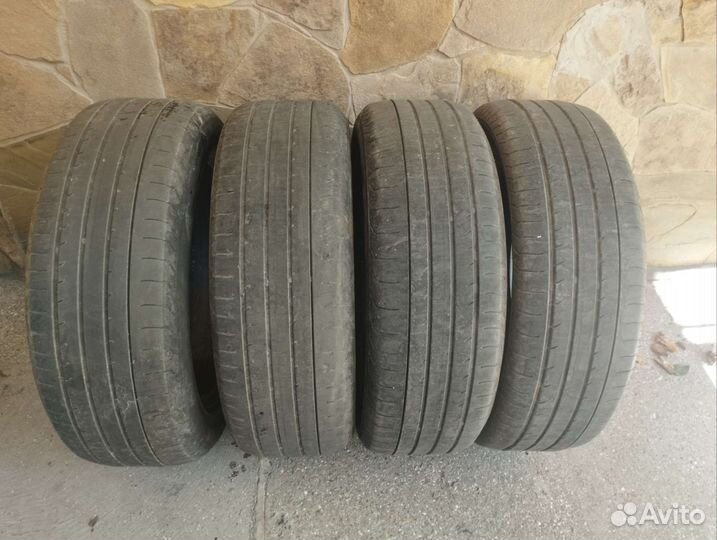 Yokohama Advan Sport V105 235/55 R20