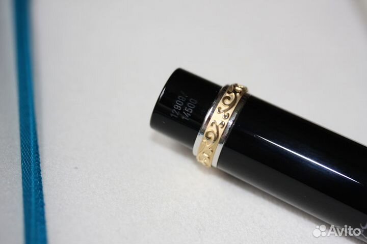 Шариковая ручка Montblanc Honore DE Balzac