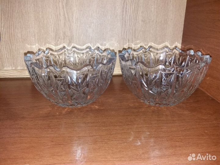 Хрустальная ваза