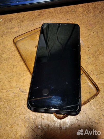 Телефон infinix Hot