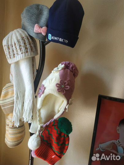 Шапки разные