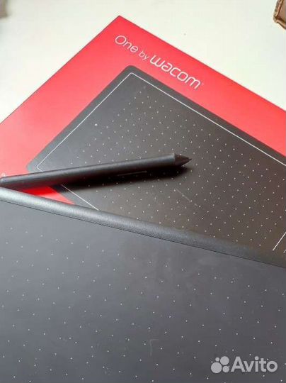 Графический планшет wacom one m