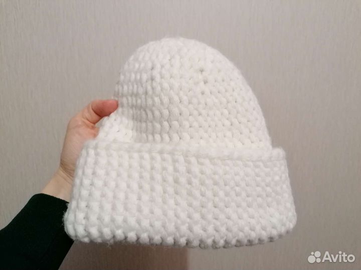 Шапка женская вязаная