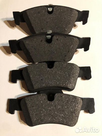 Задние тормозные колодки ML164 GL 164