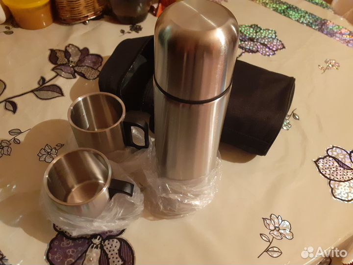 Набор походный (термос+2 кружки+сумка)