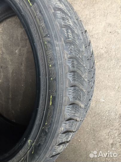 Nokian Tyres WR SUV 3 285/40 R21