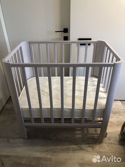 Кроватка приставная mr Sandman с маятником