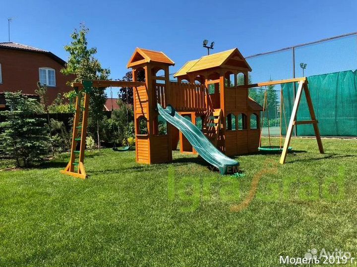 Игровая площадка уличная Клубный домик Макси