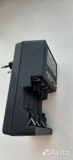 Зарядное устройство для аккумуляторов 18650