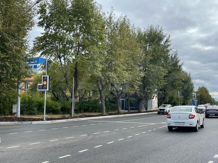 Сдам помещение под магазин, офис, кафе, студию