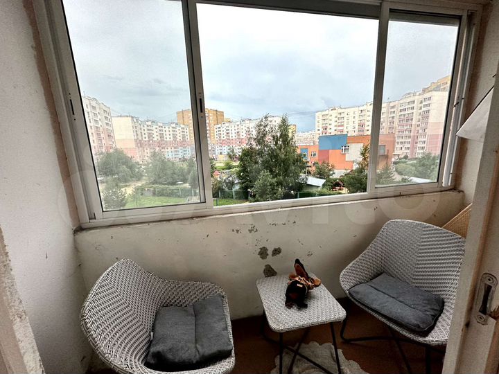 2-к. квартира, 70 м², 3/10 эт.