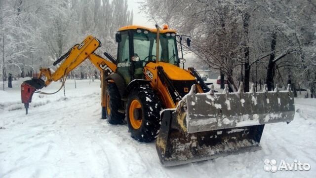 Экскаватор-погрузчик в аренду
