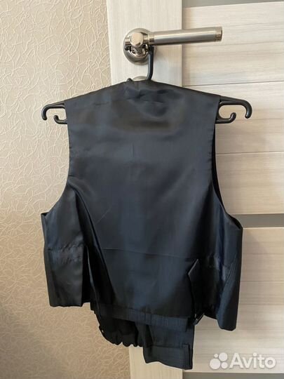 Школьный костюм классический