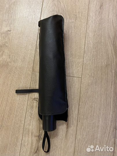 Солнцезащитный зонт для автомобиля