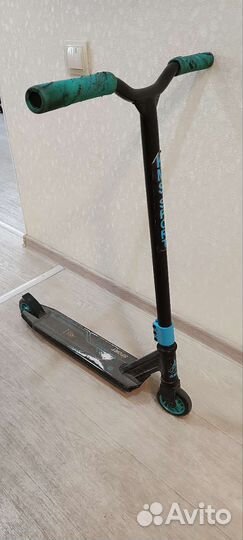 Трюковой самокат