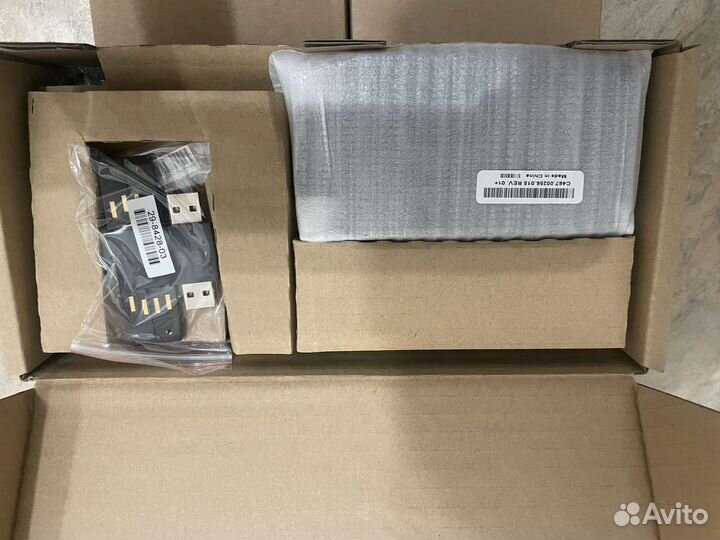 Панель расширения для IP-телефона Cisco CP-8800-V