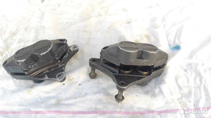 Суппорта tokico Suzuki Kawasaki