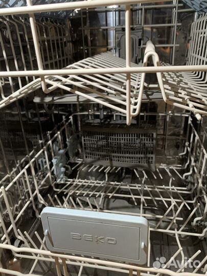 Посудомоечная машина Beko на запчасти или ремонт
