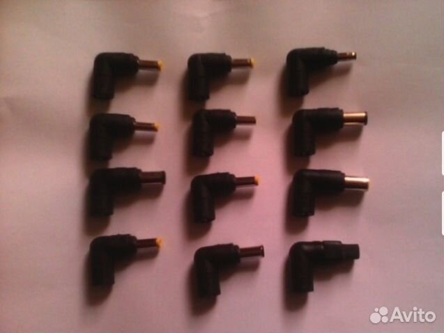 Продаю универсальный зарядник для ноутбуков и нетб