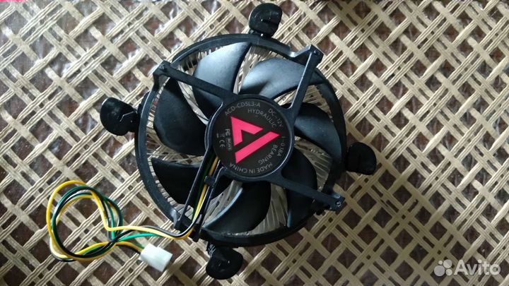 Оперативная память Radeon memory R744G2400U1S-UO