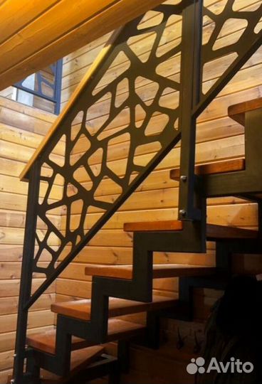 Перила деревянные с установкой