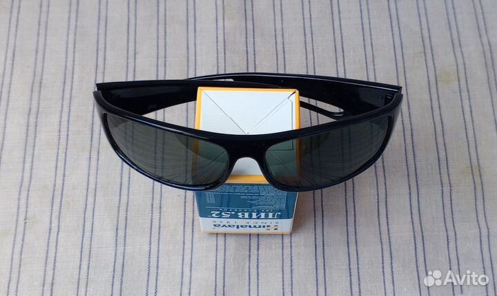 Солнцезащитные очки