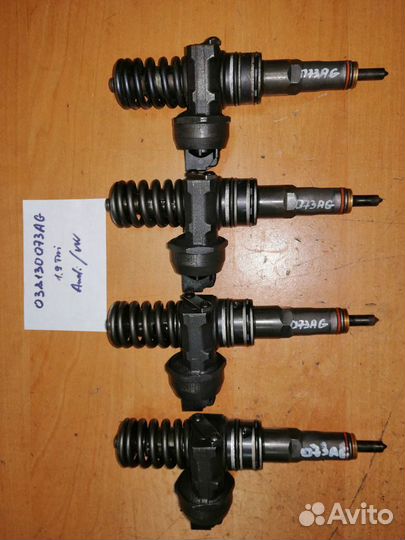 Форсунка Фольксваген Транспортер Т5 038130073AG