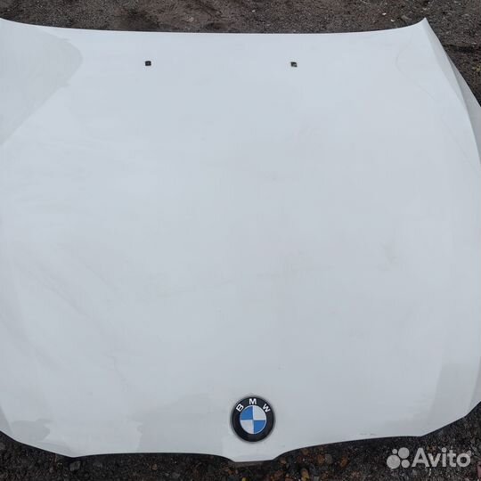Капот BMW e60 оригинал a300 цвет