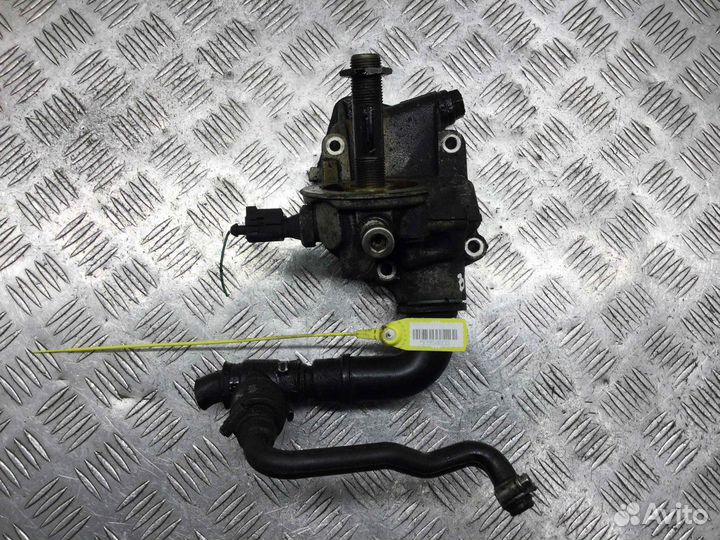 Корпус масляного фильтра Skoda Octavia AUQ