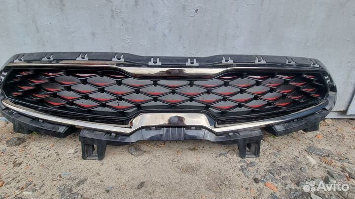 Решетка радиатора Kia cerato 3