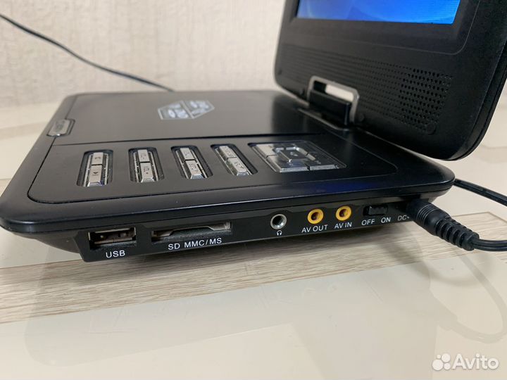 Портативный видеопроигрыватель