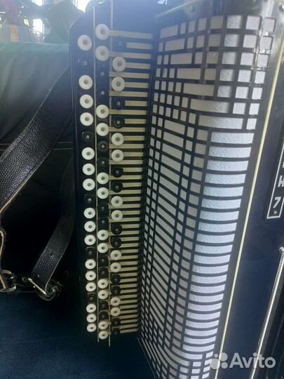 Баян Рубин7 новый в чехле