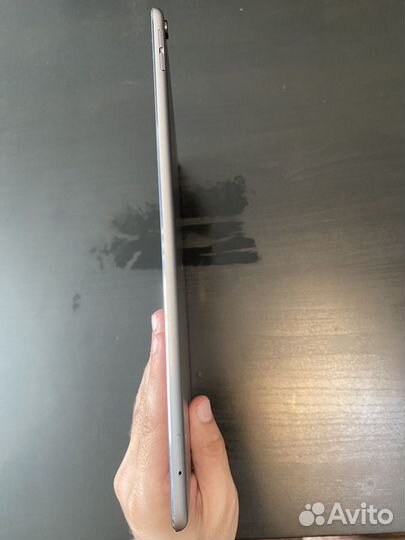 iPad pro 10.5 LTE 64 GB