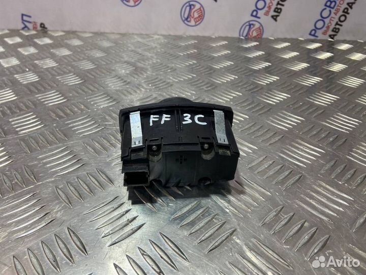 Переключатель света фар Ford Focus 3
