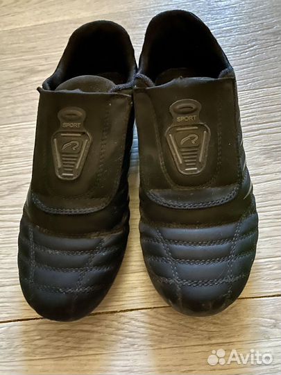 Детские футбольные бутсы 34 размер