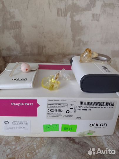 Цифровой слуховой аппарат oticon