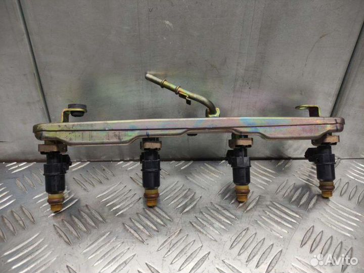 Топливная рампа Honda Civic 8 хэтчбек 1.8 2006