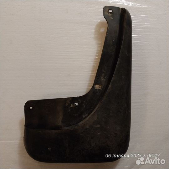 Брызговик задний правый фф2