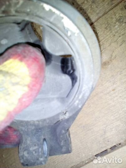 Подушка двигателя коробки на Киа Церато,Kia Cerato