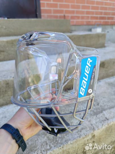 Продаю хоккейную форму бу