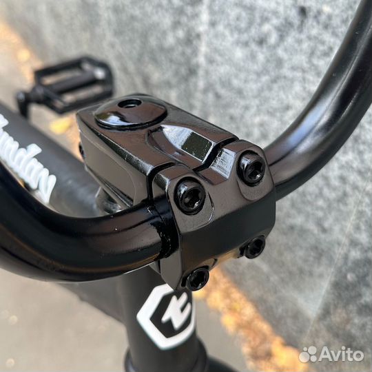 Трюковой велосипед bmx кастом