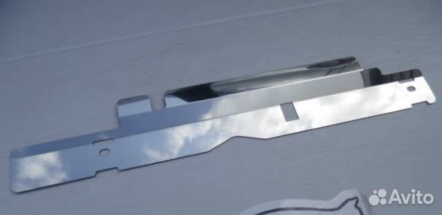 Направляйка радиатора на Subaru Forester SG